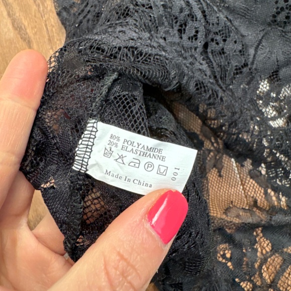 NWT Beautiful Black Lace Dress - Picture 5 of 6